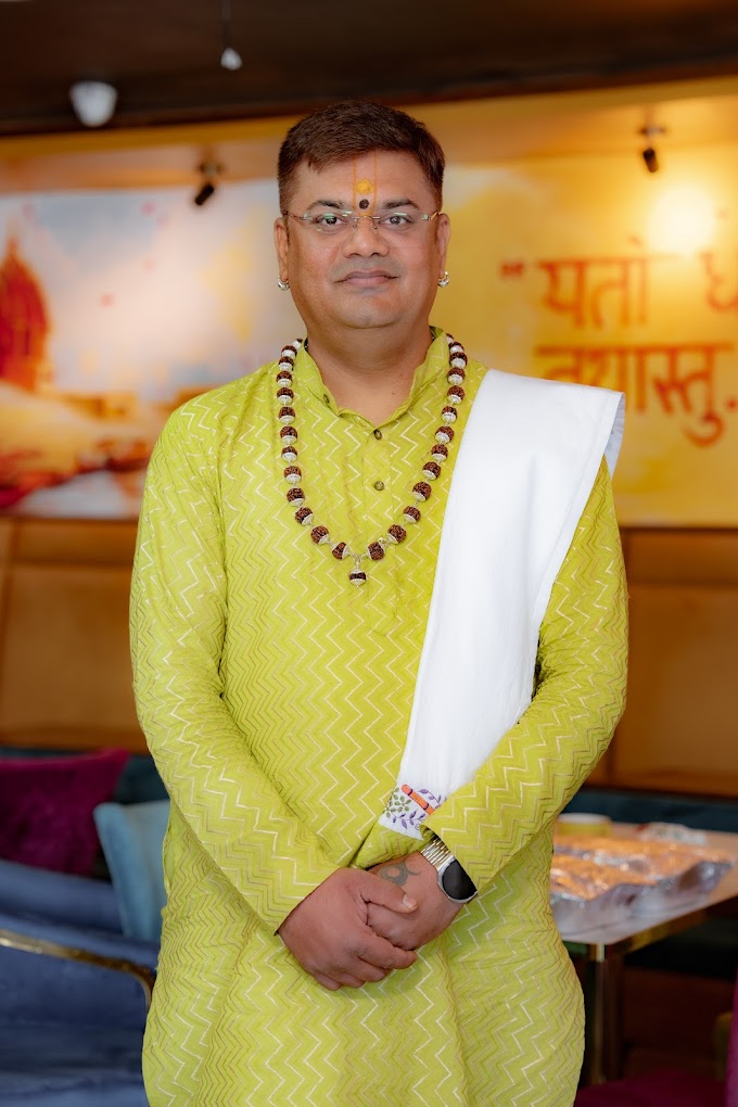 Umang Pandit performing Hindu Sanatan Dharma ceremonies